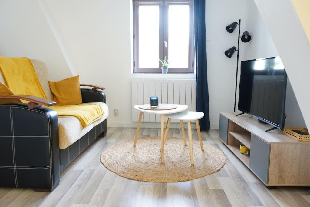 La Perle Apartment มงตาร์ฌี ภายนอก รูปภาพ