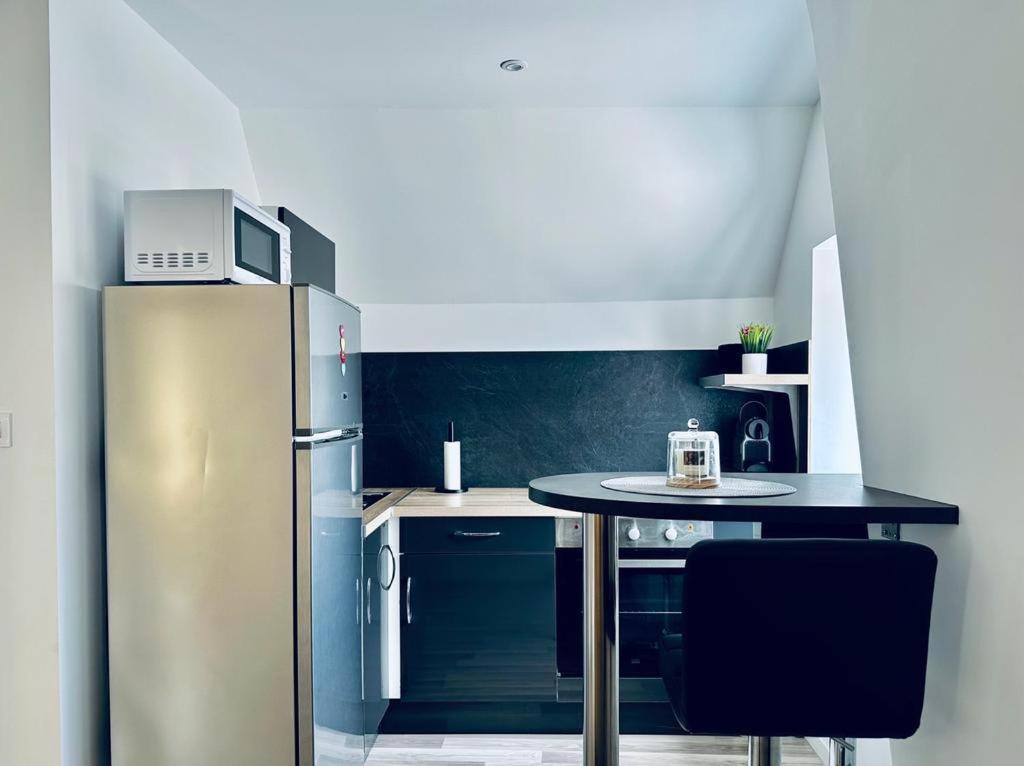 La Perle Apartment มงตาร์ฌี ภายนอก รูปภาพ